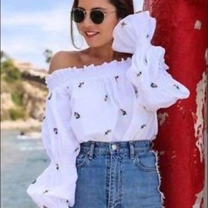 Zara Embroidered Off the Shoulder Top NWT size XS